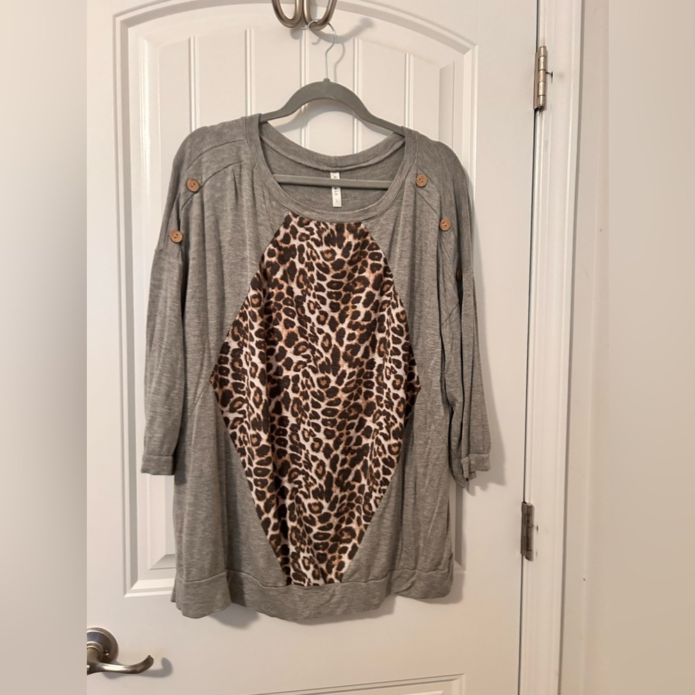 Gray with cheetah print and buttons size 3X